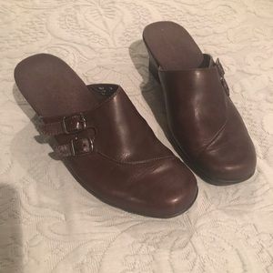 Clark’s mules shoes, brown